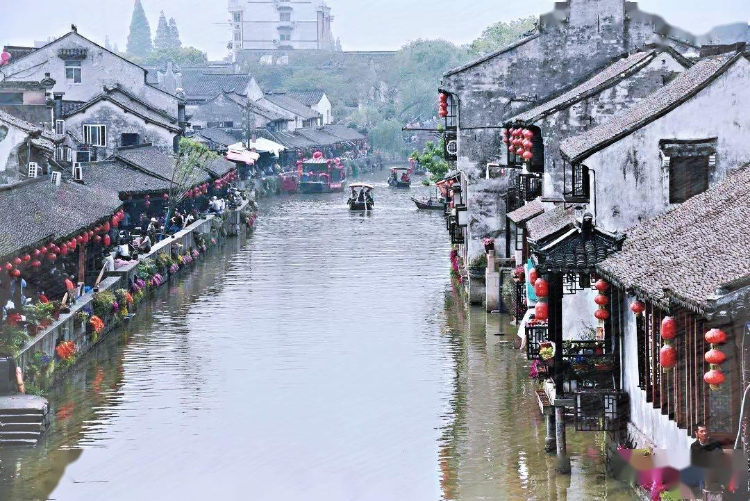 如何在职场中处理好人际关系？游戏画面